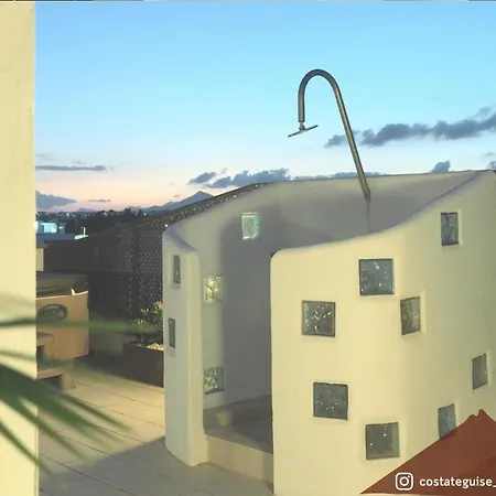 Penthouse Mit Jacuzzi, Meer- & Bergblick Apartamento *