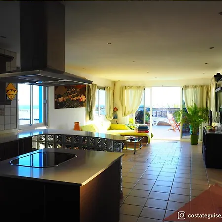 Penthouse Mit Jacuzzi, Meer- & Bergblick Costa Teguise